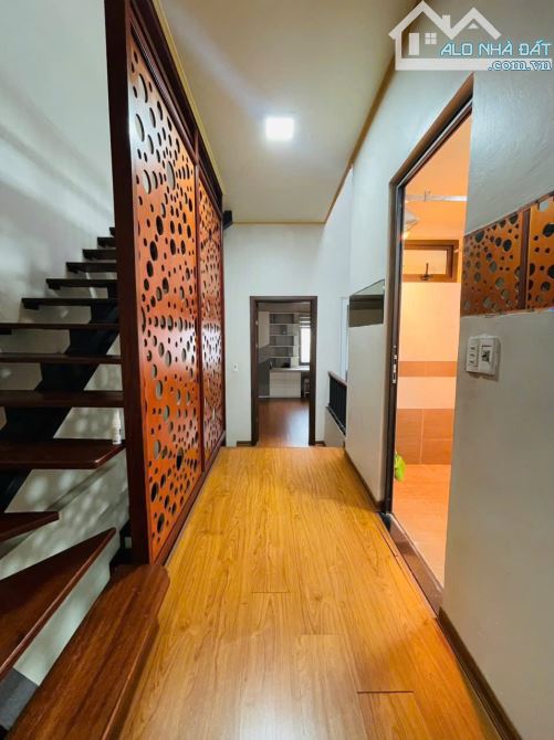 💎Bán Nhà Đẹp 4 Tầng Phố Lê Hồng Phong, Đông Ngàn, Từ Sơn Mt 4m Dt 100m2 Giá 9 Tỷ