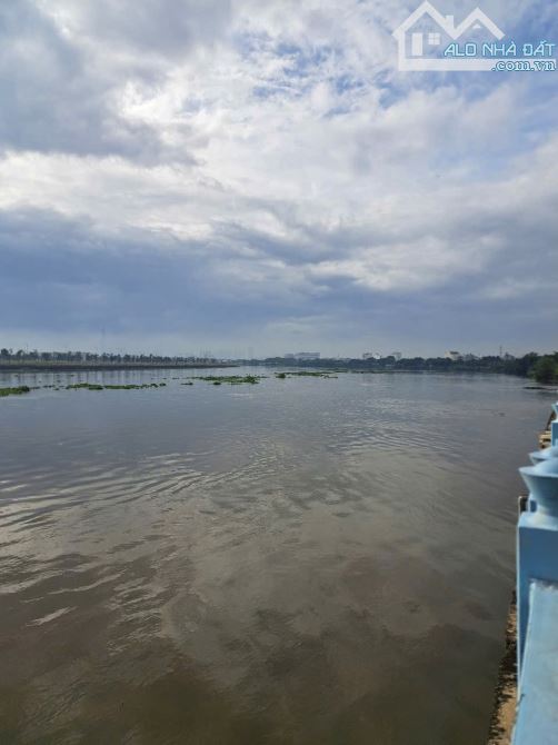 BIỆT THỰ VEN SÔNG SÀI GÒN - 477M2 - NGANG 22M - 38T - HOÀN CÔNG - 6
