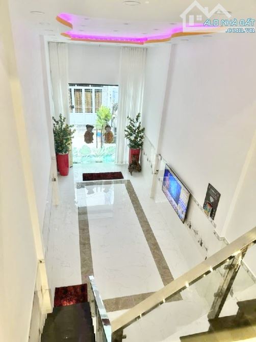 HXH ngay Nguyễn Hữu Cảnh-Ngô Tất Tố - 70m2 - Chỉ 9 tỷ