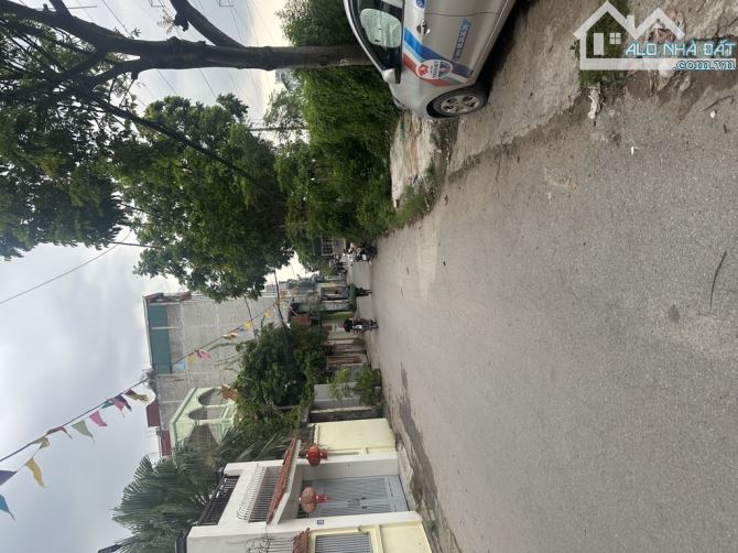 Bán gấp nhà Tứ Hiệp ô tô ngủ trong nhà ,gần ô tô tránh ,diện tích rộng giá 12.5 tỷ