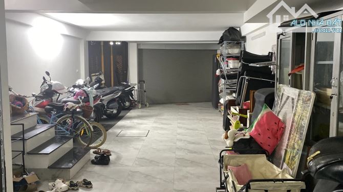 siêu phẩm phố Lâm Hạ Long biên 7 tầng 90m MT5.7m 32.5 tỷ ô tô tránh, gara 4 ô tô