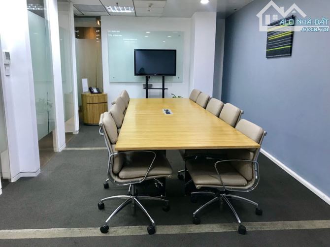 Bán tòa nhà VP 14 Tầng, 2 Mặt phố Hai Bà Trưng, DT 600m2 x MT 20m, Giá 672 Tỷ - 1