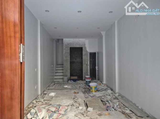 HỒ TÙNG MẬU, CẦU GIẤY - 31M 2- 5 TẦNG - THANG MÁY - NHÀ MỚI - GẦN PHỐ - GẦN HỒ ĐIỀU HÒA - 1
