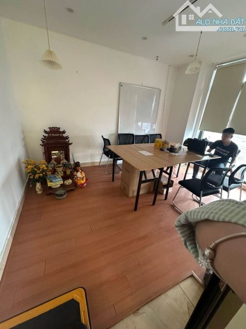 Bán tòa nhà mặt phố Nguyễn Hữu Thọ - view hồ Linh Đàm - DT 180m2 MT 7,5m 9 Tầng - 155 tỷ - 1