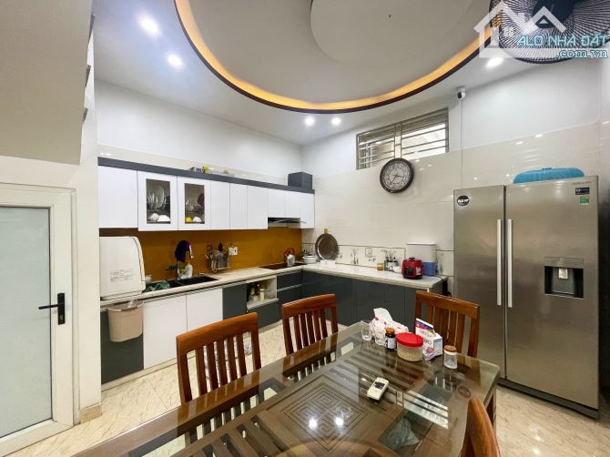Nhà 4 tầng 48.5m2 ngõ 4m Phương Lưu gần Lộc Vừng Đỏ - 1