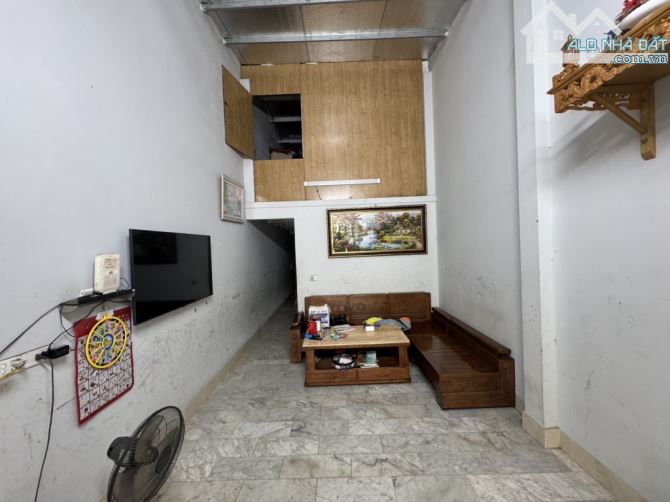 🚘 KIÊU KỴ - OTO ĐỖ CỬA- NỞ HẬU - NHÀ C4 ĐỦ CÔNG NĂNG- DT 80m2 - GIÁ CHỈ 5.6 TỶ - 1