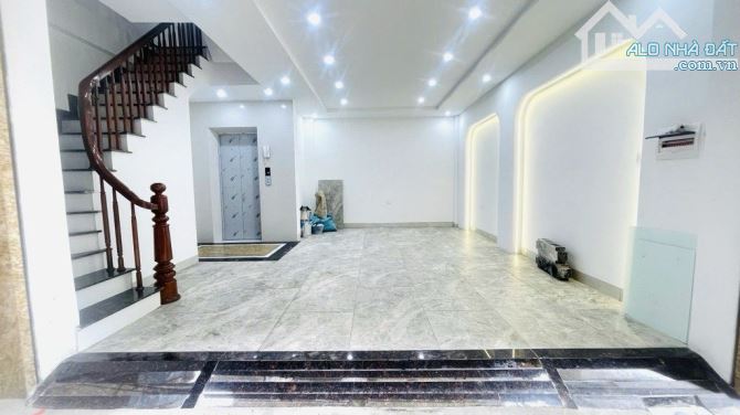 BÁN NHÀ PHỐ NGUYỄN NGỌC NẠI-7 TẦNG-THANG MÁY-5M RA PHỐ OTO VÀO NHÀ RỘNG 5.8M-GIÁ NHỈNH 17. - 1