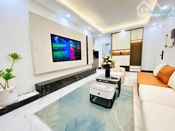 CHUNG CƯ NAM TRUNG YÊN – CĂN GÓC 3PN – DIỆN TÍCH RỘNG – VIEW CÂY XANH – GIÁ 6.75 TỶ - 1