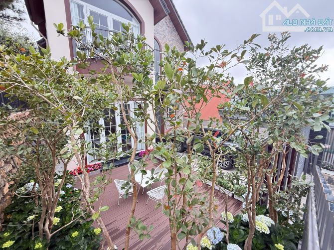 Bán Villa Mới Hoàn Thiện Ngang 10m Đường Ô Tô 6m Cách Chợ 5 Phút Nội Khu Sang Chỉnh Chu - 1