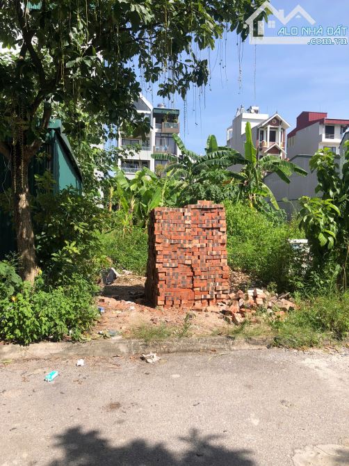 Hàng Hiếm Tái Định Cư Trâu Qùy - 37m mt 3.7m - Đường Ô tô Tránh Vỉa hè Rộng  - giá 7,3 tỷ - 1