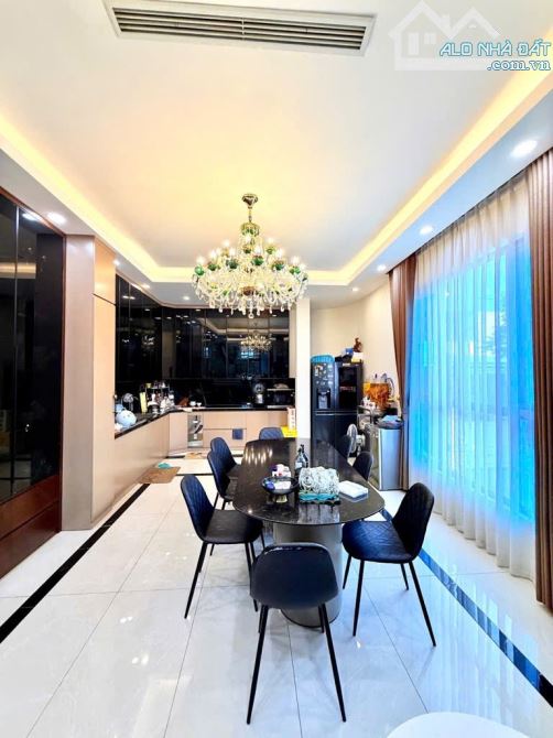 LÝ NAM ĐẾ - LÔ GÓC 3 MẶT THOÁNG - Ô TÔ ĐỖ CỬA - 7 TẦNG THANG MÁY - NỘI THẤT XỊN - 1