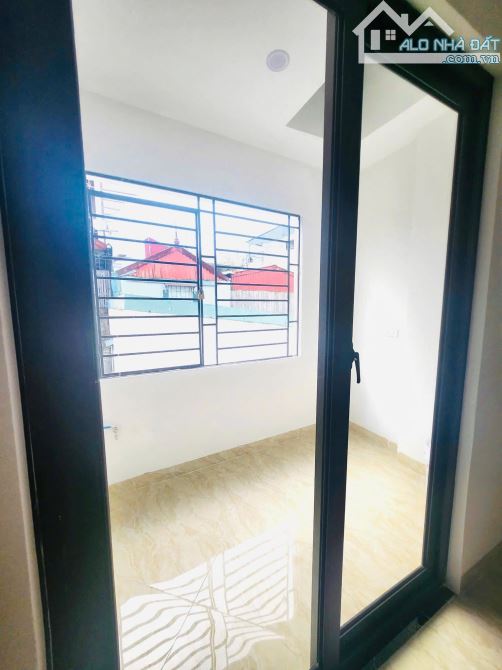 BÁN NHÀ KHÂM THIÊN VIP ĐỐNG ĐA, MỚI TOANH 5 TẦNG, THANG MÁY, GẦN Ô TÔ, 35M2, 9.1 TỶ - 1