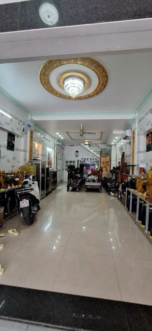 Nhà 4 tầng Mặt tiền đường NGUYỄN THỊ BÚP phường HIỆP THÀNH Q12 dt 150m2 (5mx30m) Đường 10m - 1