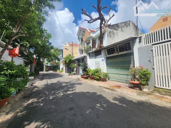 BÁN NHÀ NGANG 6M HẺM CÓ VỈA HÈ - GẦN MẶT TIÈN NGUYẼN HỮU CẢNH, VŨNG TÀU - 8,5 tỷ/ 120m2 - 1