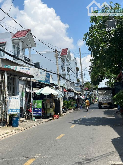 Dãy trọ, kiot và 8 phòng MTKD Hiệp Thành 05 DT 4x25m giá 6 tỷ 5 còn thương lượng: - 1