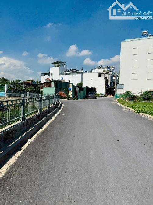 Đất THỔ CƯ đường THẠNH XUÂN 22, phường THẠNH XUÂN Q12 dt 69,1m2 (4mx18m) đường 8m💰3,68Tỷ - 1