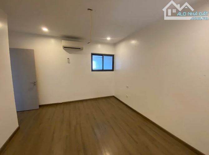 Bán căn chung cư FLC tầng cao view thoáng 3 ngủ nhà mới đẹp, căn góc thoáng sáng. - 1