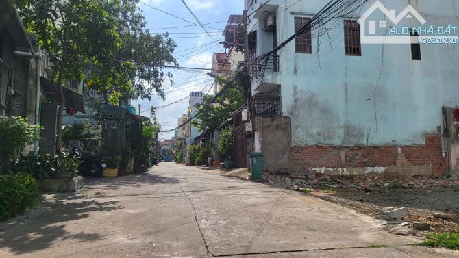 Cần bán đất thổ cư HXH 56m2 ngay sau trường Tiểu Học Lê Văn Việt TNPA Q9 Gía 5,3 tỷ - 1