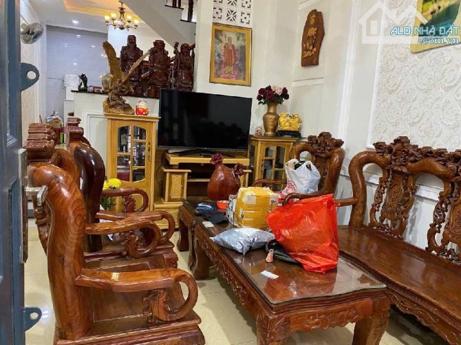 BÁN NHÀ MỚI ĐẸP HBP CẠNH VẠN PHÚC -KDC HỒNG ĐÀO, XÂY DỰNG ĐỒNG BỘ - XE HƠI NGỦ TRONG NHÀ, - 1