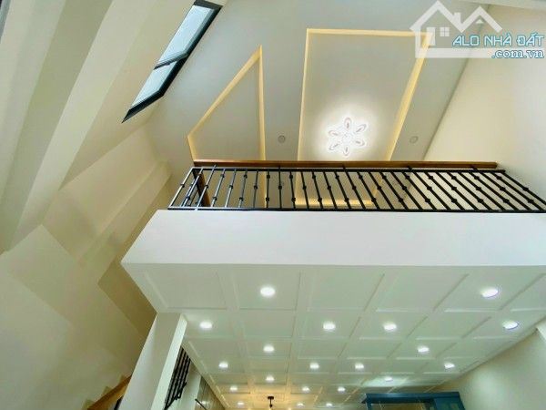 Bán nhà Hẻm 220/ Hoàng Hoa Thám - 5 x 7m - 4 Tầng - Giá 7.5 tỷ TL - 1