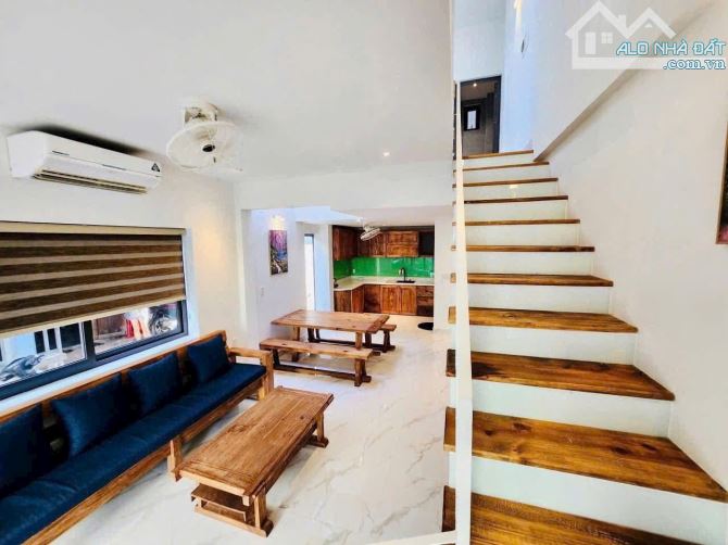 Nhà 2 tầng kiệt ôtô NGUYỄN HUỆ , TP. Huế Full Nội Thất Giá rẻ 2.x tỷ - 1