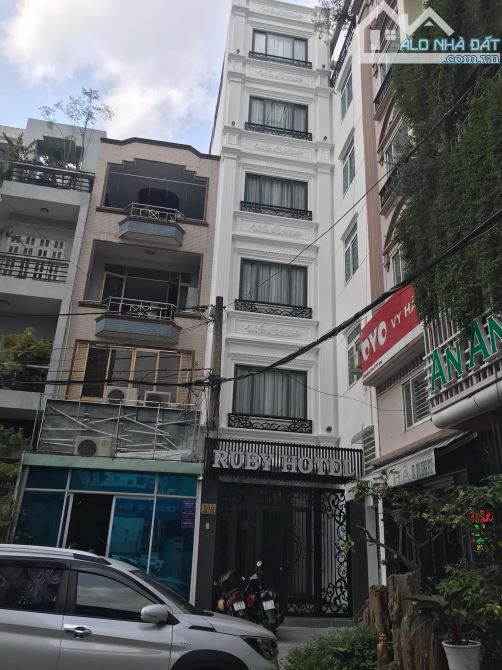 Bán khách sạn hẻm nội bộ 666 đường 3/2, 6 tầng, 17 phòng, HĐT 90 triệu giá bán 25 tỷ - 1