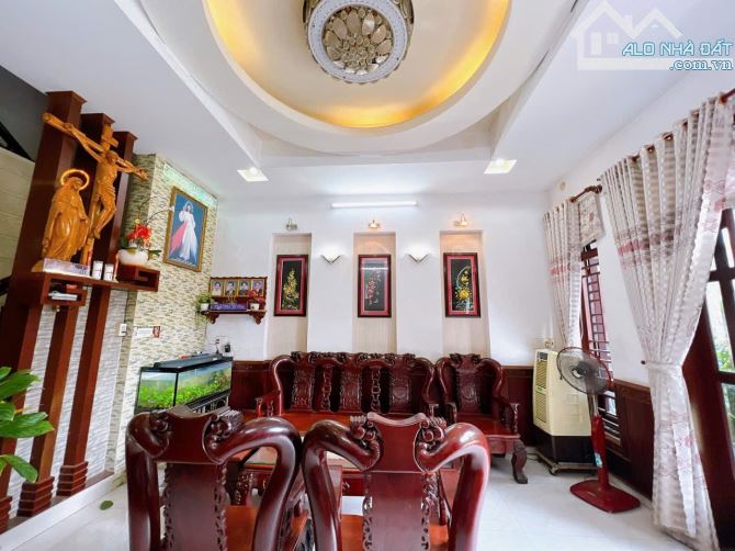 NP463 Biệt thự mái thái sân vườn tuyệt đẹp vị trí 2 Nguyễn Ái Quốc gần Cv 30/4 P.Tân Biên - 1