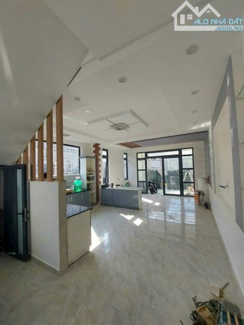 CẦN BÁN NHÀ 2 MẶT TIỀN ĐẸP P.7, ĐÀ LẠT GIÁ CHỈ 6,8 TỶ 96m² (sổ riêng đất xây dựng) - 12