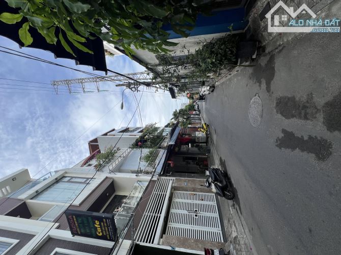Vị trí đẹp giá rẻ - Bán đất 2 mặt tiền Nguyễn Thiện Kế, Sơn Trà, Trung tâm du lịch biển - 2