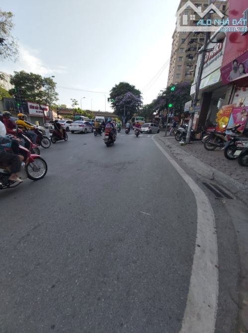 Bán nhà mặt phố Nguyễn Hữu Thọ và mặt phố Đại Từ, sổ đỏ 150m2, mặt tiền 8m, 112 tỷ - 2