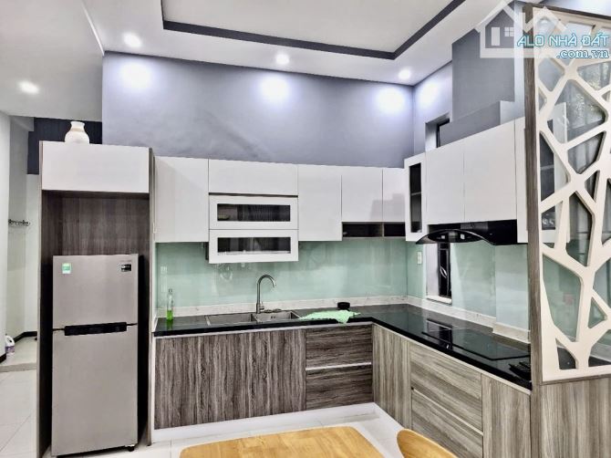HÀNG HIẾM, GIÁ TỐT! BÁN NHÀ GÓC 3MẶT THOÁNG NGUYỄN LỮ - FULL NỘI THẤT, Ở NGAY – NHỈNH 9TỶ - 2