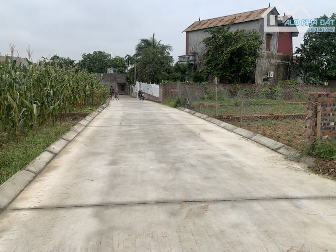 Bán- Đất – Xã Minh Trí (Sóc Sơn) – 146M2 – 2,6 TỶ – Full Thổ Cư – Lô Góc – 2 Oto Tránh . - 2