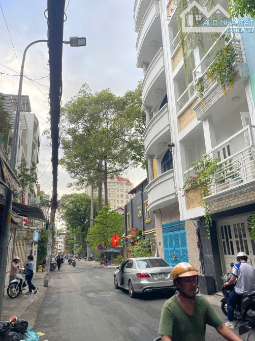 Mặt Tiền Quận 3, đoạn Giữa Cao Thắng & Nguyễn Đình Chiểu - Ngang 4.4 x 10m, 6 lầu - 16 tỷ - 2
