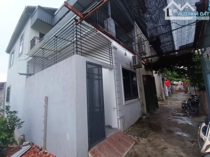 Cự Khối -Long Biên bán nhà 2 tầng, chủ tự xây - 2