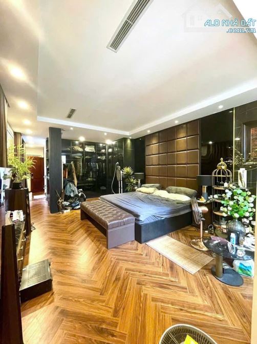 LÝ NAM ĐẾ - LÔ GÓC 3 MẶT THOÁNG - Ô TÔ ĐỖ CỬA - 7 TẦNG THANG MÁY - NỘI THẤT XỊN - 2