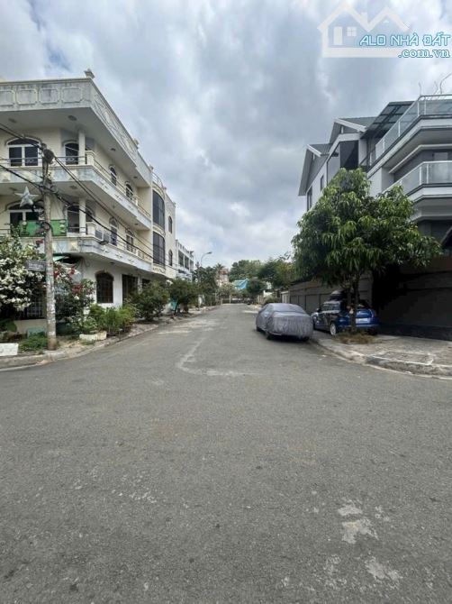 HÀNG HIẾM - MẶT TIỀN TÊN LỬA NGAY AEON BÌNH TÂN - 80M2 - 3 TẦNG CHỈ 9.3 TỶ - 2
