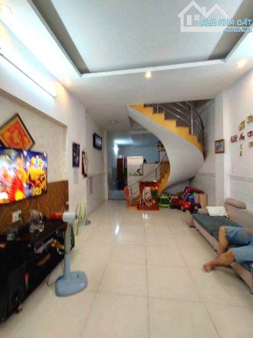 💥TÂN PHÚ ĐẲNG CẤP - 4 TẦNG HIÊN NGANG - 80M2 HOÀNH TRÁNG - ĐƯỜNG NHỰA 12M MÊ LY -  9ty8 T - 2