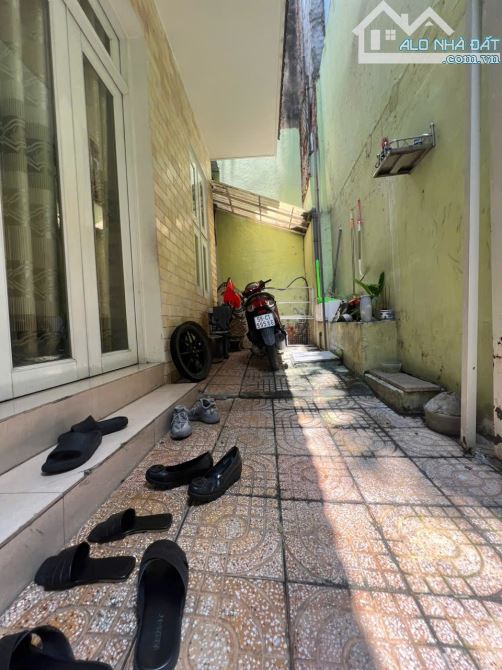 NHÀ 5 TẦNG (68m2) DTSD 210M2 TÔN THHẤT THUYẾT P.3 CHỈ 5TỶ KHU DÂN CƯ HIỆN HỮU KO QUI HOẠCH - 2