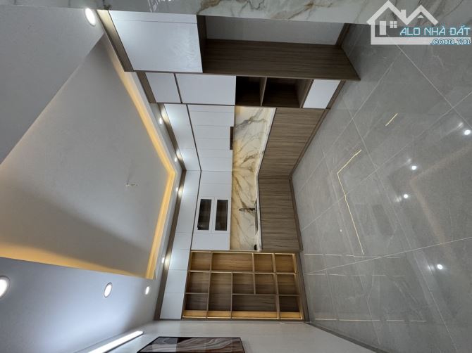 Bán nhà Đông Mỹ, Thanh Trì 50m2, đường thông, ô tô vào nhà, giá 5,6 tỷ - 2