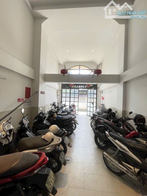 CHDV 4 SAO - 16PHÒNG - THANG MÁY - 6 TẦNG - VƯỜN LÀI - 108M2 - 60TR/TH - GIÁ 12,6 TỶ - 2