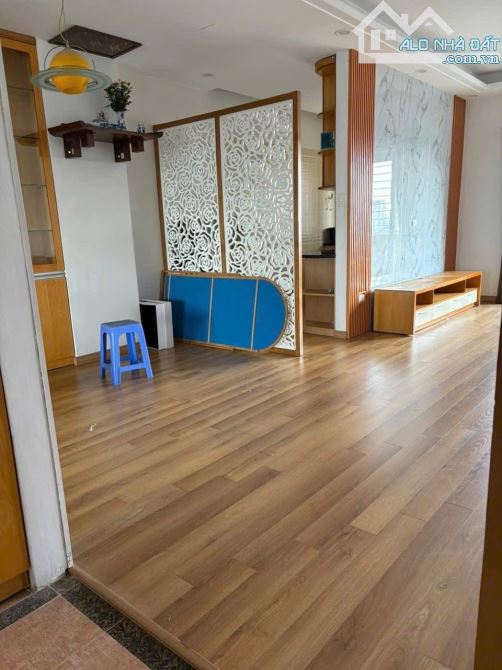 CHO THUÊ  CHUNG CƯ  92M 2PN Tại 45 NGUYỄN SƠN GIÁ 10TRIỆU. - 2