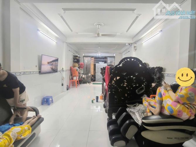 TL CChủ- 4x18-Vuông-1 Trục Hẻm Xe Hơi Tránh Sát Khu Đường D Bình Thạnh-2 Tầng 3PN-Nhỉnh 8T - 2