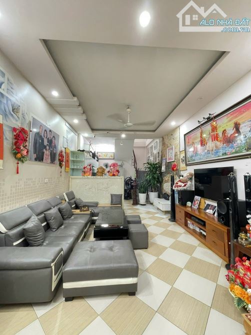 SỐC!Hạ hơn 2 tỷ nhà phố Kim Giang-54m2x4T-7 chỗ vào nhà-Hơn 9 tỷ. - 2