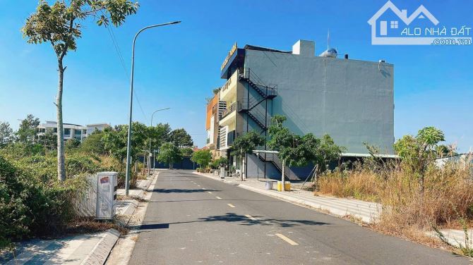 CHỦ NGỘP RA GẤP 195M2 1.8TỶ MT QUỐC LỘ 51, NGAY ĐỐI DIỆN KHU CÔNG NGHỆ CAO LONG THÀNH, SHR - 2