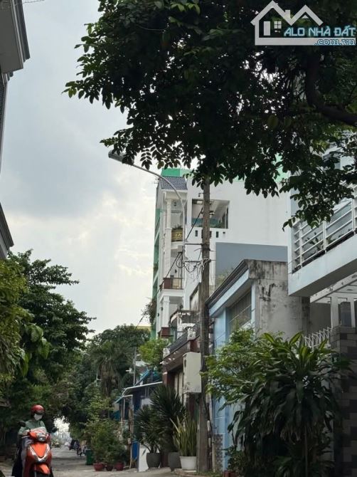 📍 Hiếm! Mặt Tiền 6m, Nở Hậu Đẹp – Khu VIP Phú Thạnh – 2 Tầng – 9 Tỷ - 2
