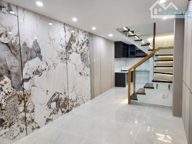 SÁT MẶT TIỀN 1 CĂN Q4  DTSD 60 M2 NHÀ MỚI ĐẸP  CÓ 4 TỶ - 2