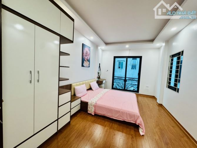 Nhà hiếm Xuân Đỉnh , 35m2  chỉ 7.x tỷ, dân xây , ngõ thông ,ô tô đỗ, full nội thất xịni - 3