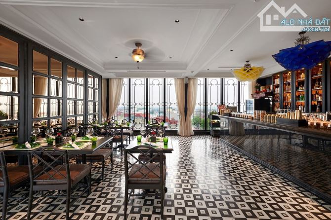 Dòng tiền 60 tỷ/ năm - Giảm gấp 80 tỷ - khách sạn MP Hàng Bè, 350m2 x MT 9.5m.- Giá 342 Tỷ