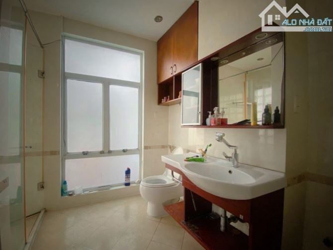 Nhà đẹp 94m2, MT 6m, 7T - thang máy, Thành Thái, Q10, ôtô tránh, dòng tiền cao. 24.3 tỷ - 3
