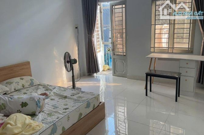 Bán nhà hẻm 3m, Ni Sư Huỳnh Liên, Tân Bình, 51 m² (4.1m x 13m), 2 tầng - Giá 4.9 tỷ TL - 3